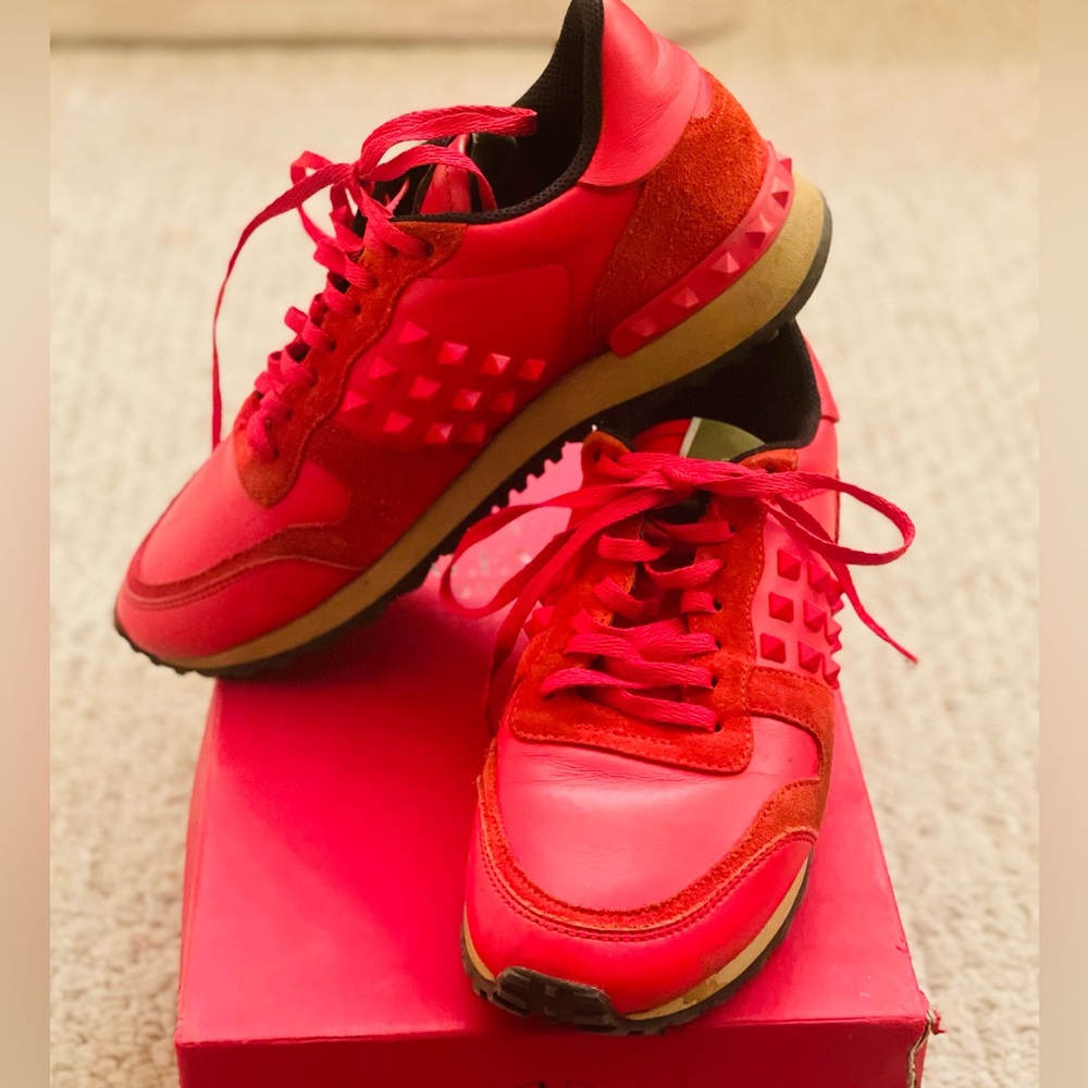 Valentino Red Studded Sneaker! 🔥🔥